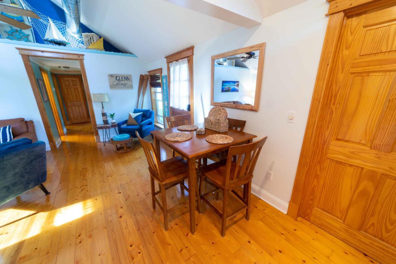 The Charming Glenn Cottage! Walk To Lake Michigan! Fennville Exterior photo